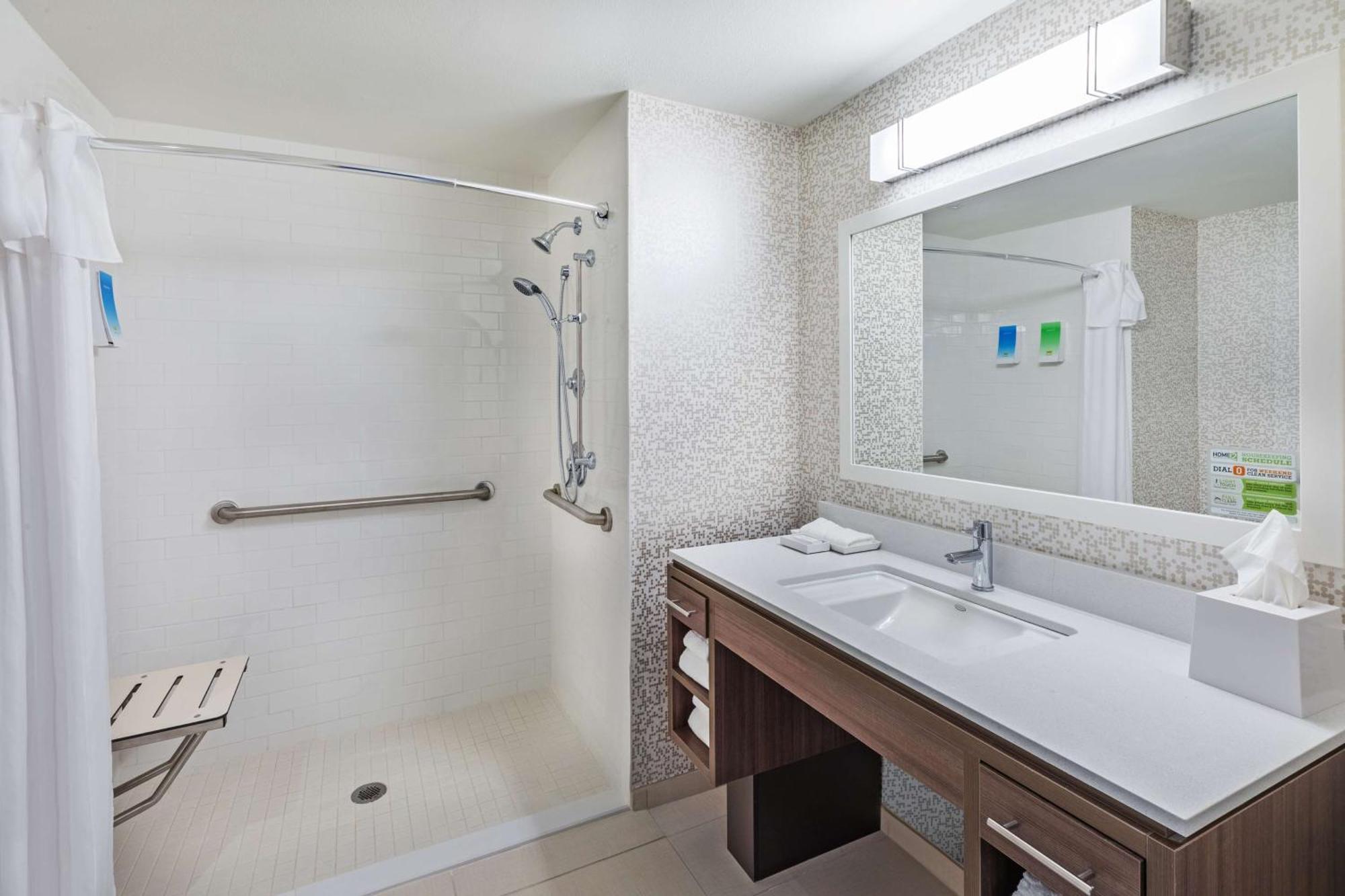 Home2 Suites By Hilton Laredo, Tx Esterno foto